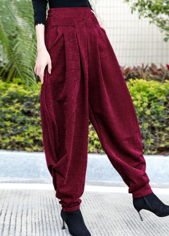 Well Tailored Pants with a Graceful Silhouette