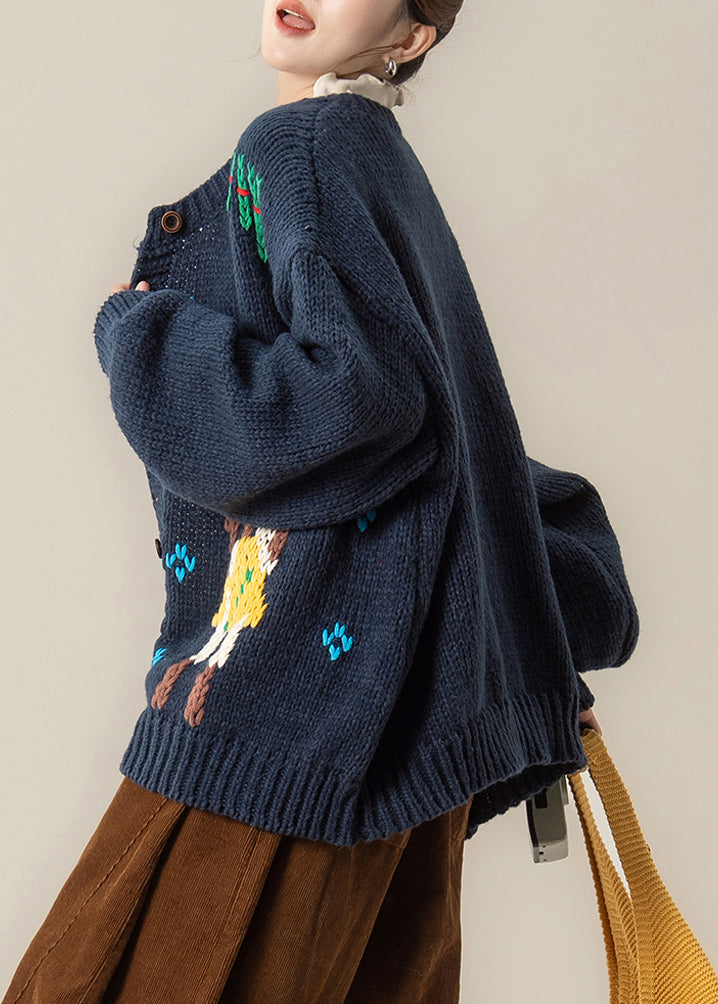 Elegantly Styled Coat for Everyday Wear