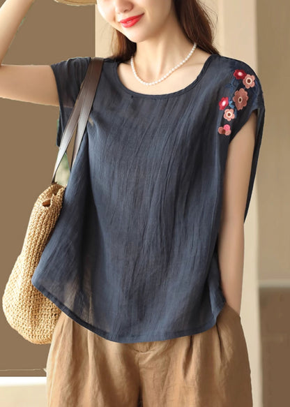 Elegantly Styled Shirt for Everyday Wear