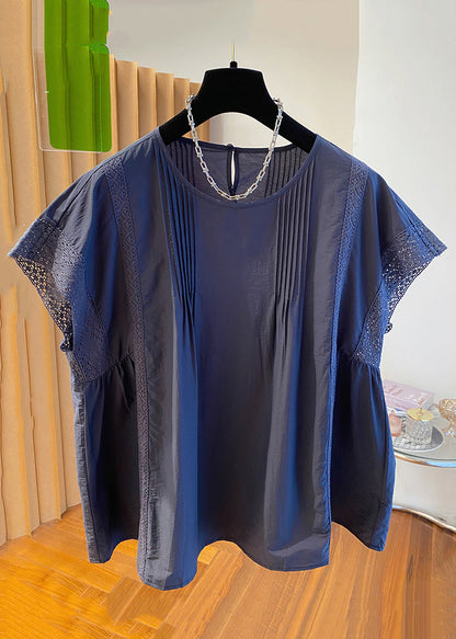 Well Tailored Shirt with a Graceful Silhouette