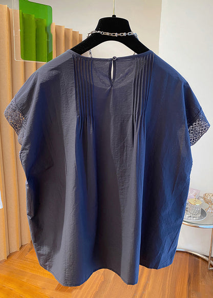 Well Tailored Shirt with a Graceful Silhouette