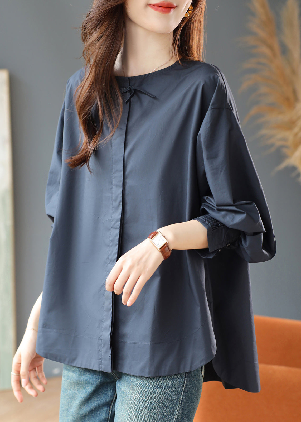 Beautifully Finished Blouse in a Timeless Design