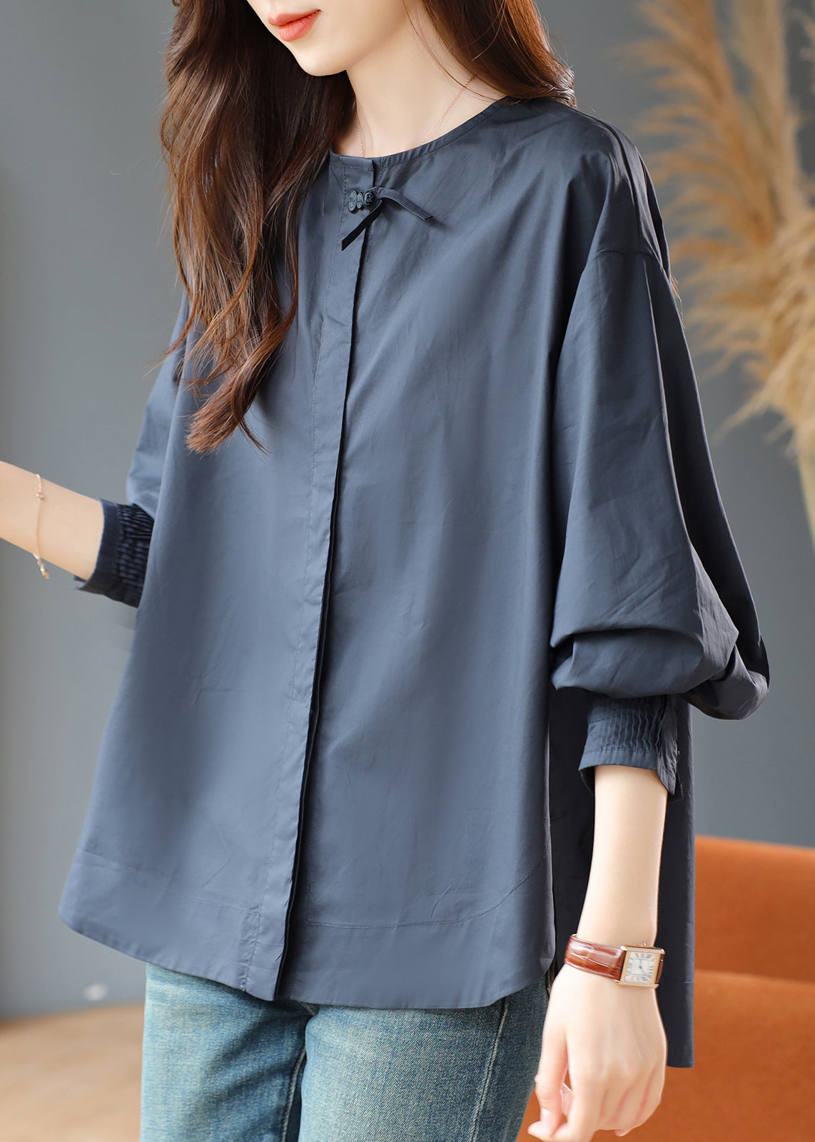 Beautifully Finished Blouse in a Timeless Design