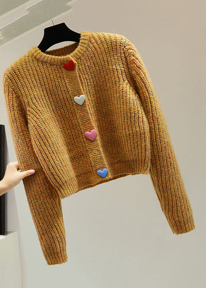 Effortlessly Elegant Sweater with a Timeless Design