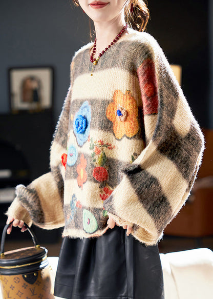 Beautifully Finished Sweater in a Timeless Design