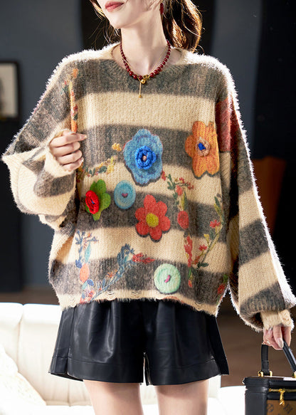 Beautifully Finished Sweater in a Timeless Design