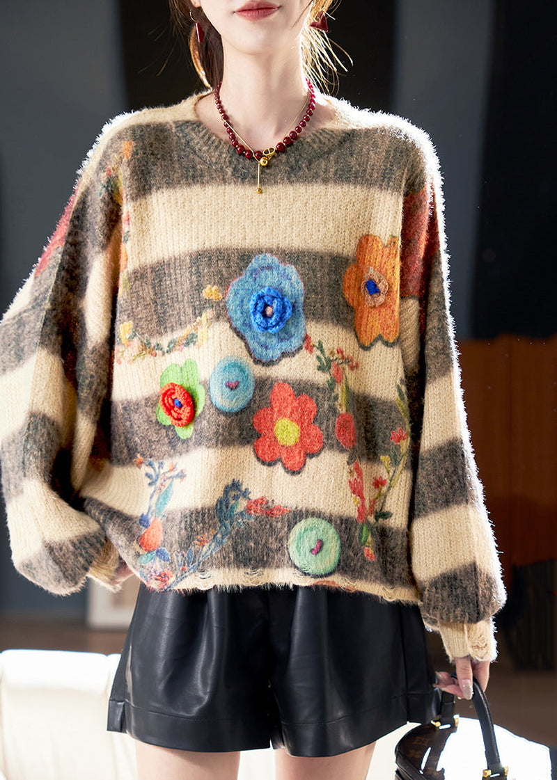 Beautifully Finished Sweater in a Timeless Design