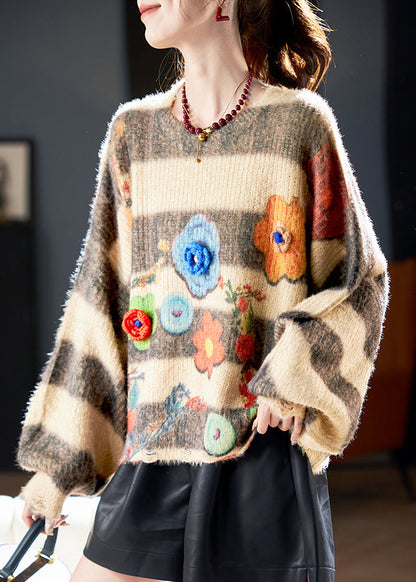 Beautifully Finished Sweater in a Timeless Design