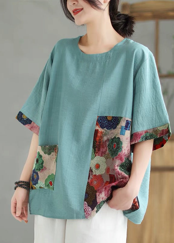 Classic Vintage Top with a Flattering Fit