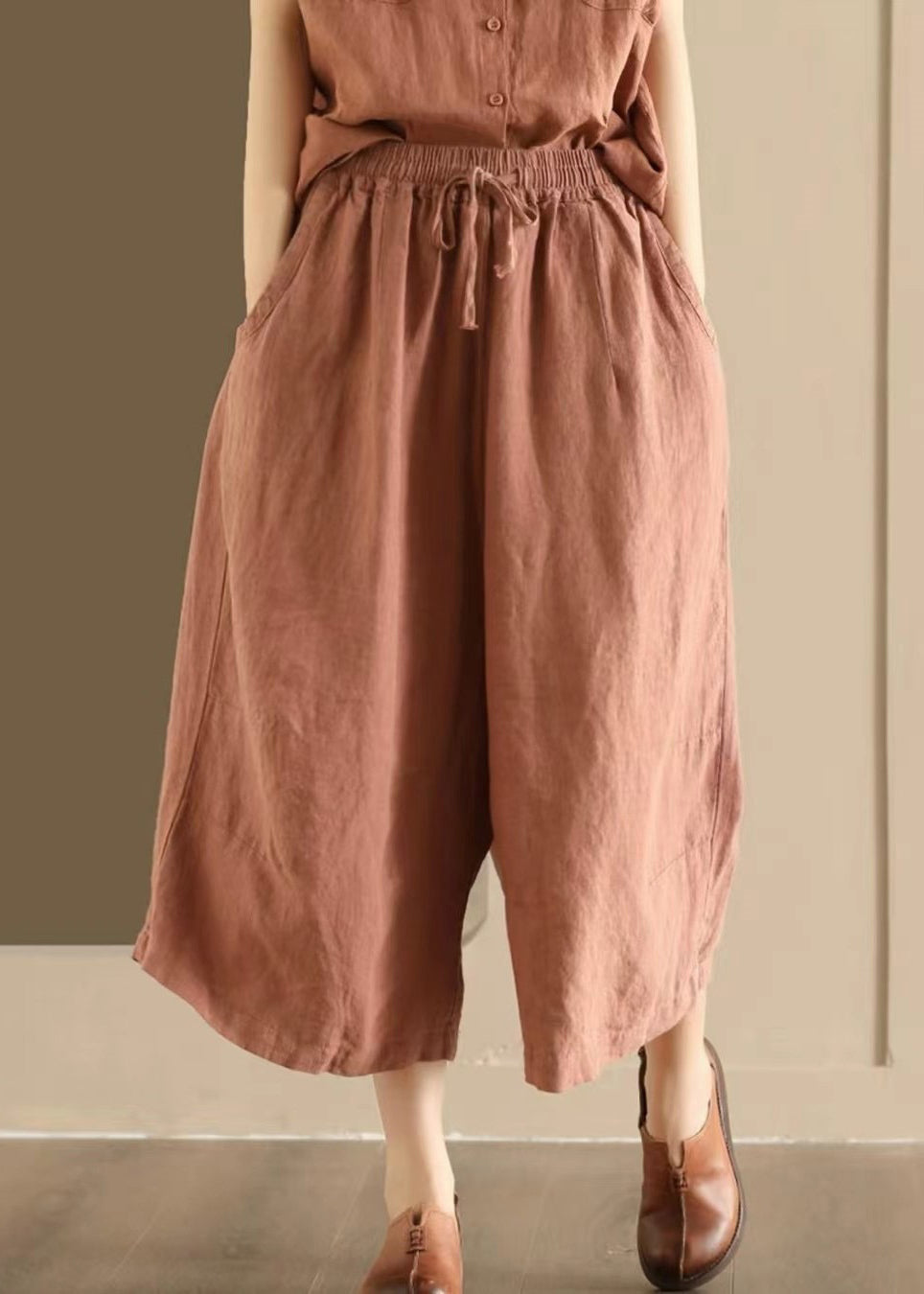 Gracefully Styled Pants for Any Occasion