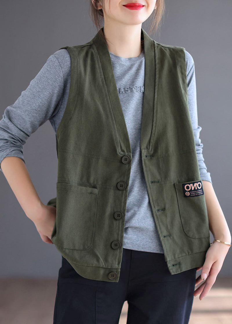 Gracefully Styled Coat for Any Occasion