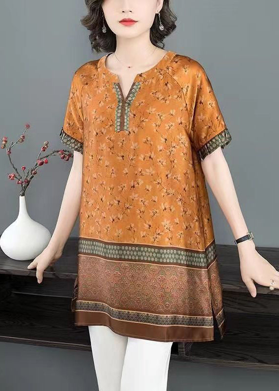 Classic Vintage Shirt with a Flattering Fit