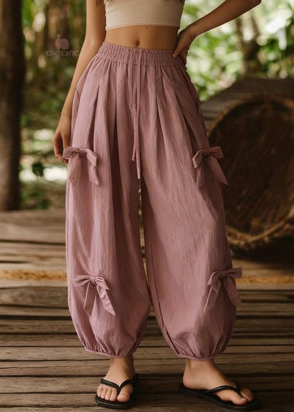 Well Tailored Pants with a Graceful Silhouette
