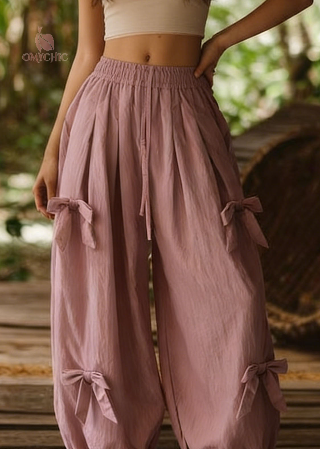 Well Tailored Pants with a Graceful Silhouette