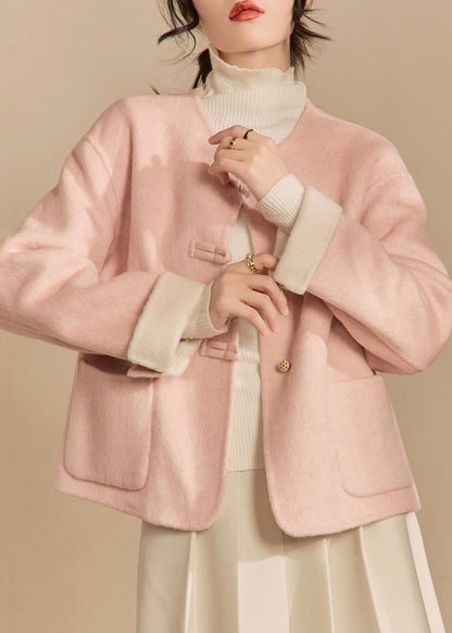 Beautifully Crafted Coat in a Classic Style