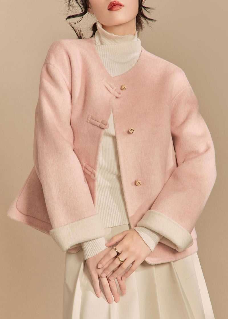 Beautifully Crafted Coat in a Classic Style