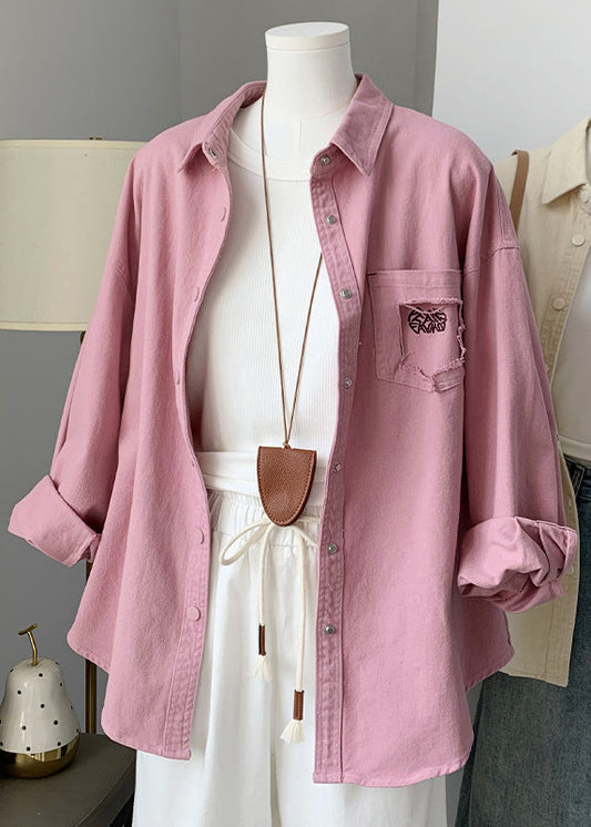 Classic Vintage Blouse with a Flattering Fit