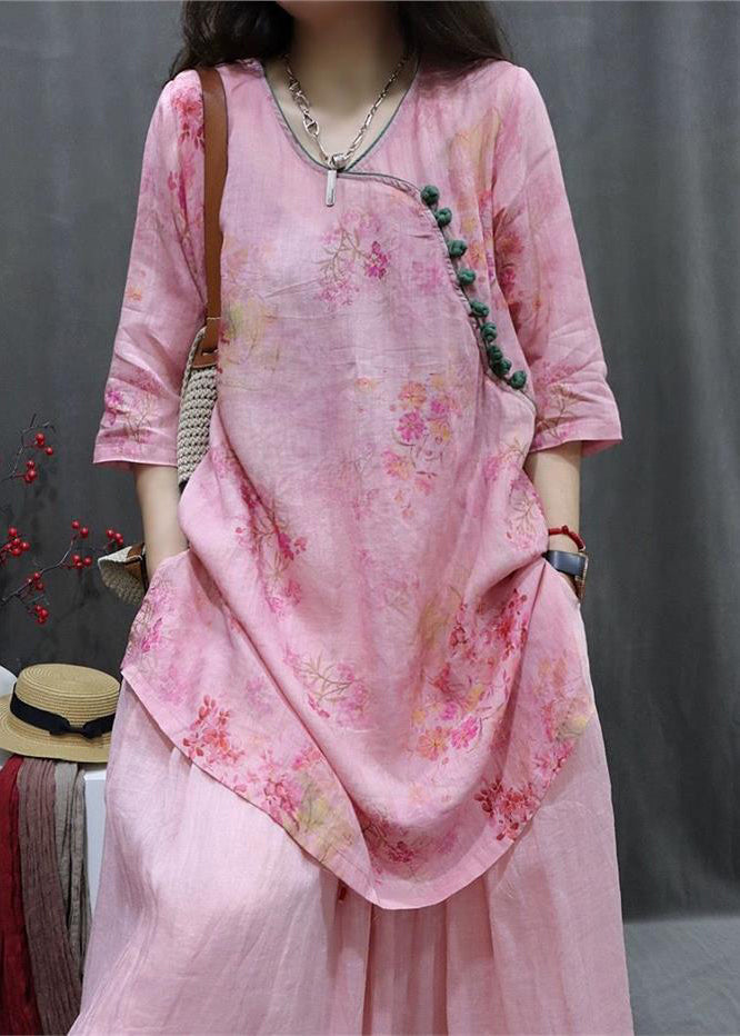 Beautifully Crafted Blouse in a Classic Style