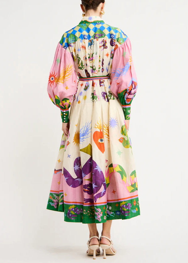 Well Tailored Dress with a Graceful Silhouette