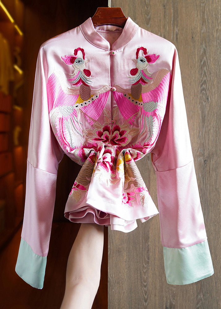Beautifully Finished Coat in a Timeless Design
