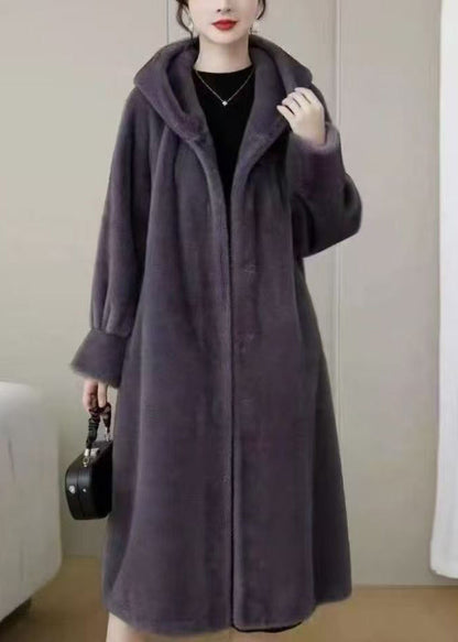 Elegantly Styled Coat for Everyday Wear