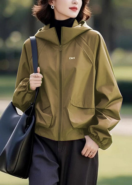 Classic Vintage Coat with a Flattering Fit