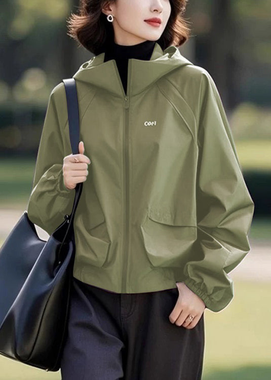 Classic Vintage Coat with a Flattering Fit