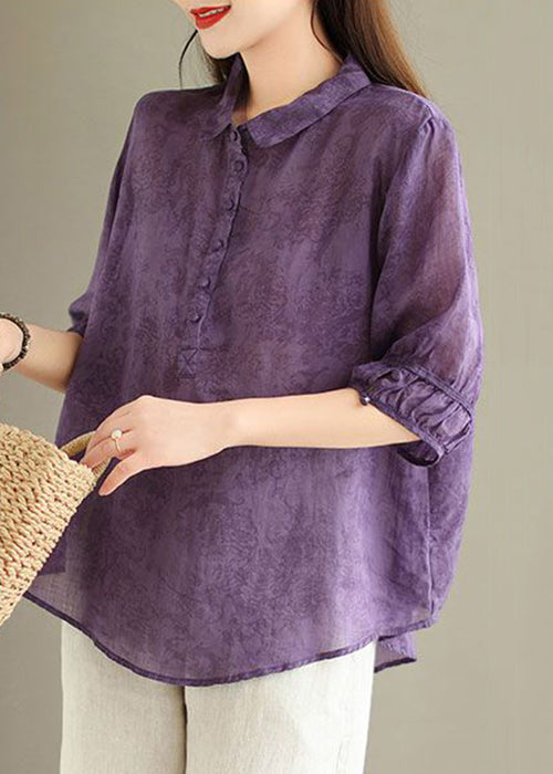 Beautifully Crafted Blouse in a Classic Style