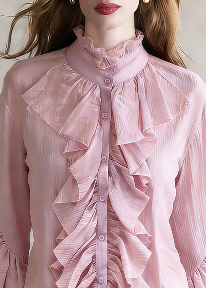 Well Tailored Shirt with a Graceful Silhouette