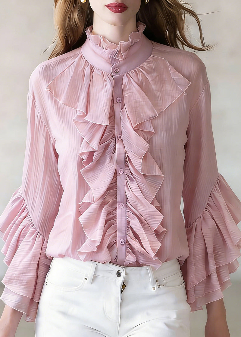 Well Tailored Shirt with a Graceful Silhouette