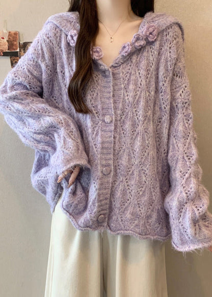Classic Vintage Cardigan with a Flattering Fit