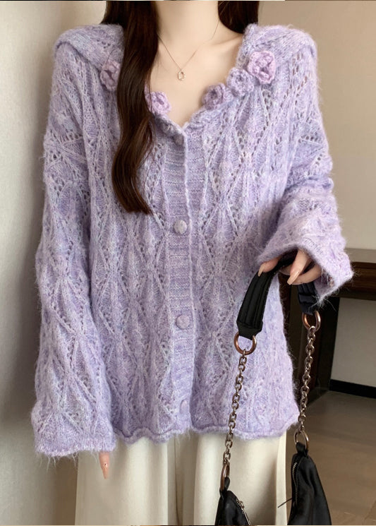 Classic Vintage Cardigan with a Flattering Fit