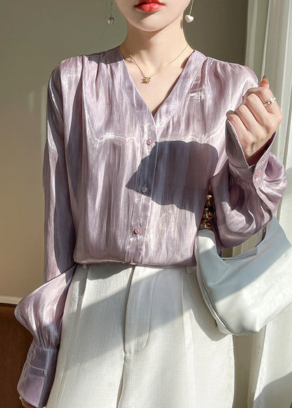 Well Tailored Shirt with a Graceful Silhouette