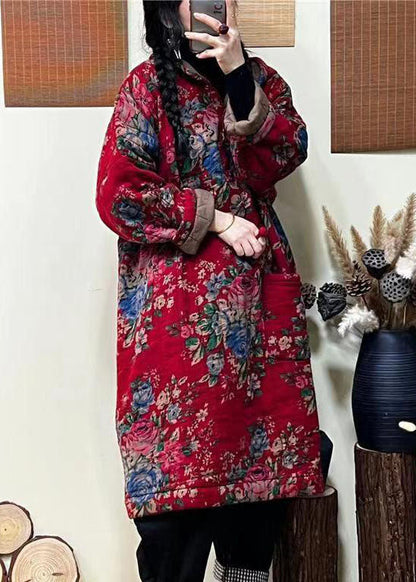 Well Tailored Coat with a Graceful Silhouette