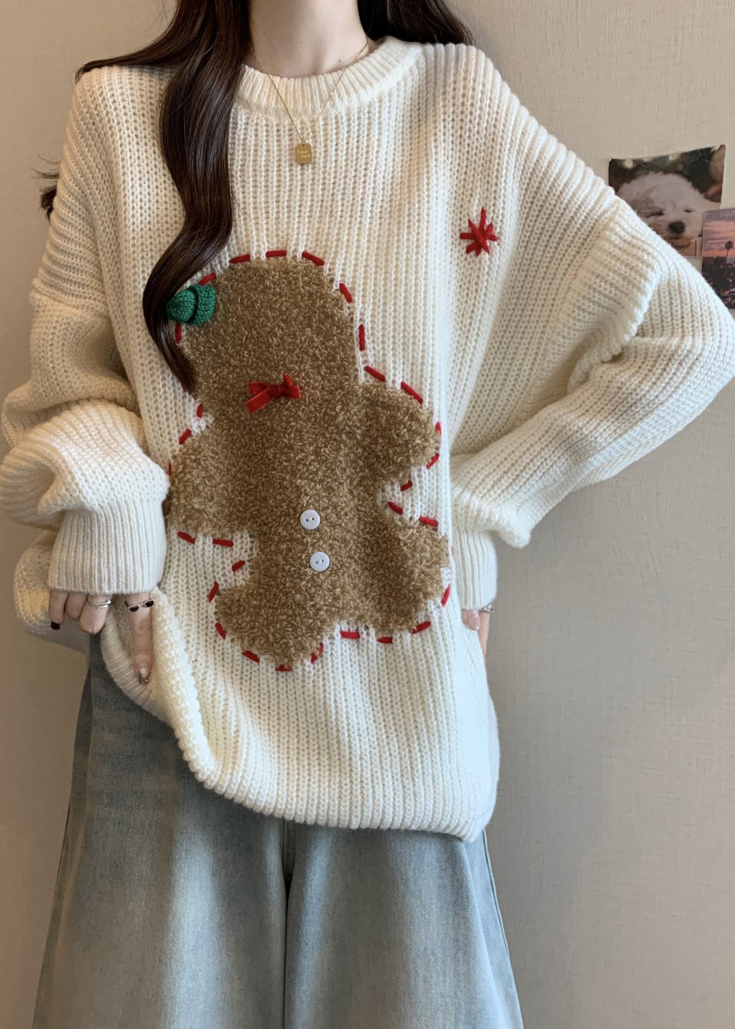 Classic Vintage Sweater with a Flattering Fit