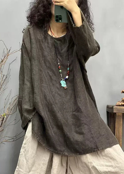 Classic Vintage Shirt with a Flattering Fit