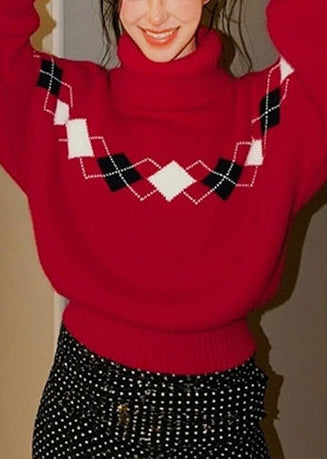 Well Tailored Sweater with a Graceful Silhouette