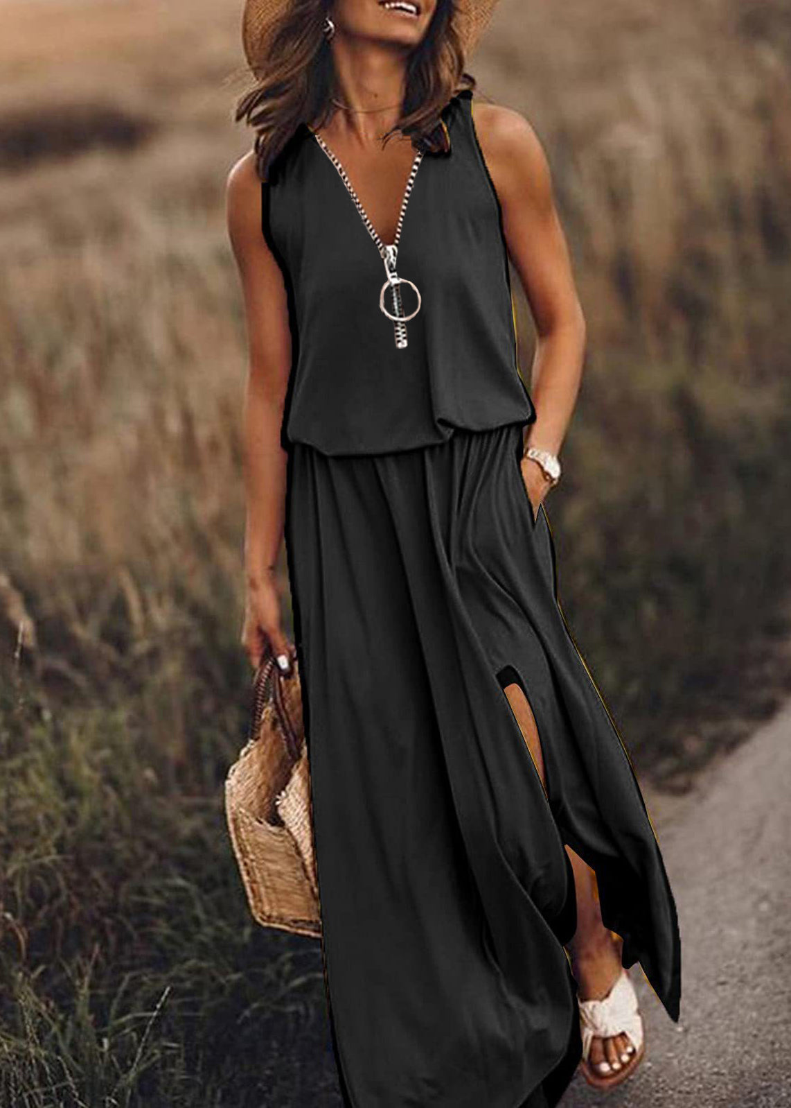 Beautifully Finished Dress in a Timeless Design