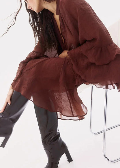 Classic Vintage Dress with a Flattering Fit