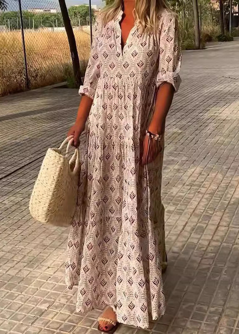 Beautifully Finished Dress in a Timeless Design