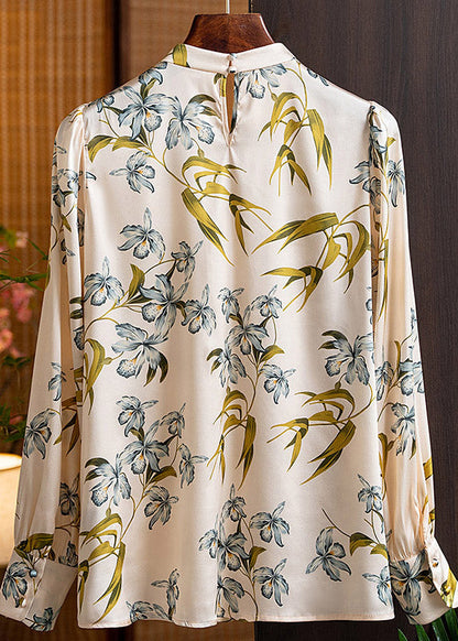 Beautifully Finished Top in a Timeless Design