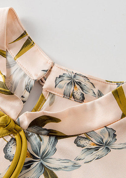 Beautifully Finished Top in a Timeless Design