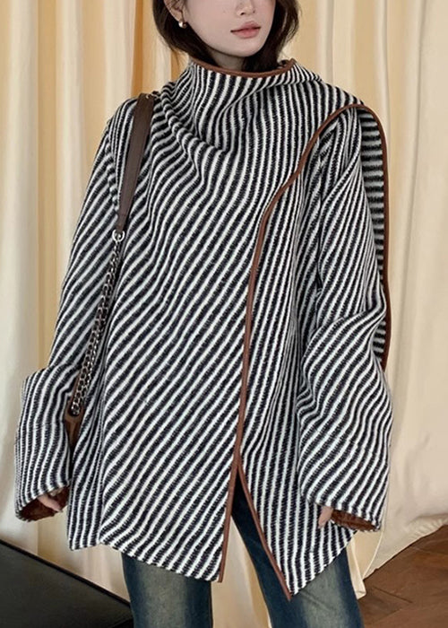 Beautifully Finished Coat in a Timeless Design