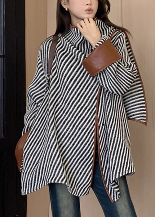 Beautifully Finished Coat in a Timeless Design