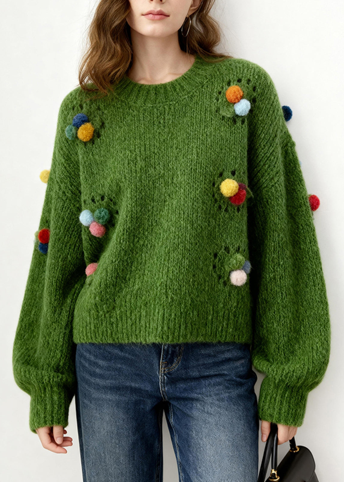 Classic Vintage Pullover with a Flattering Fit