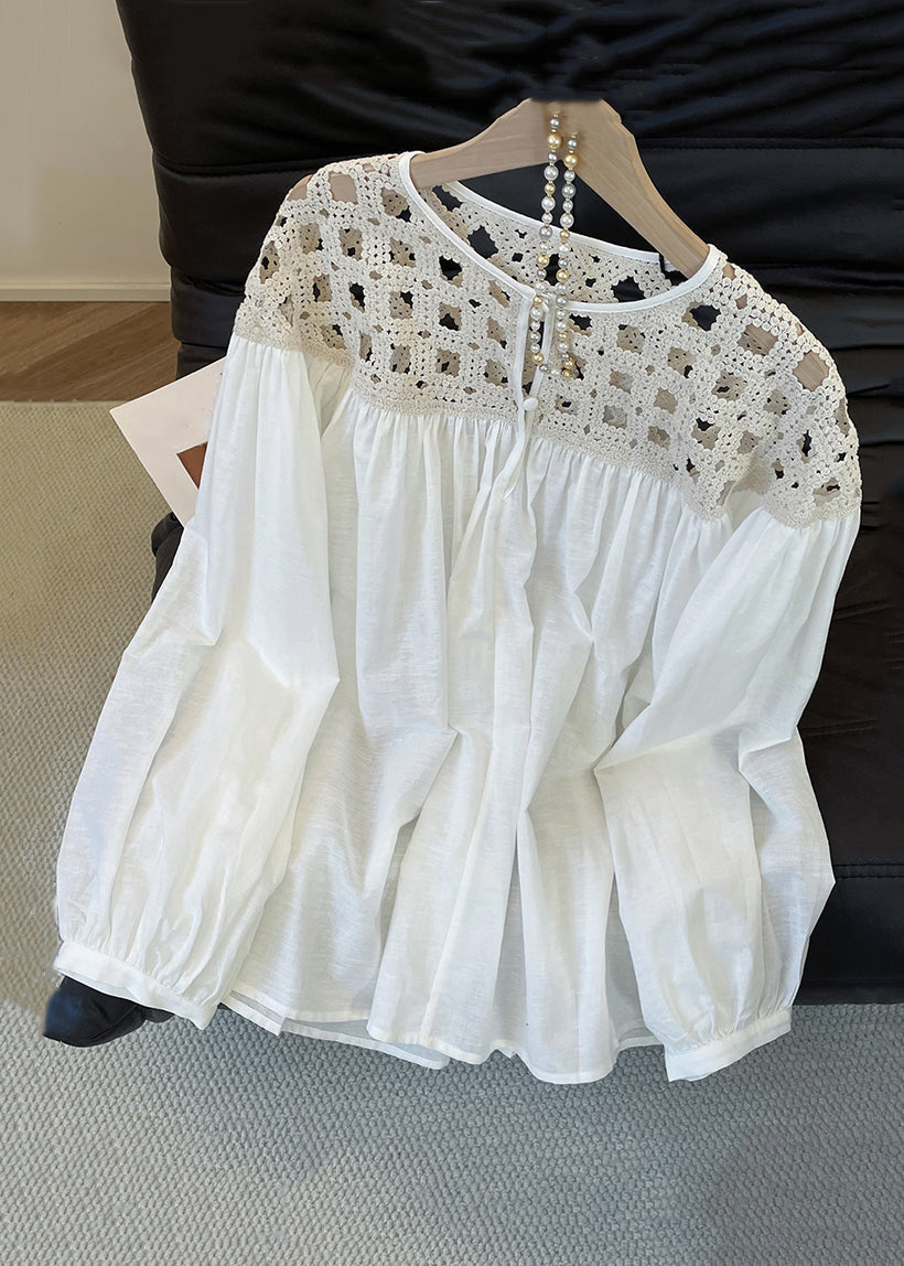 Classic Vintage Blouse with a Flattering Fit