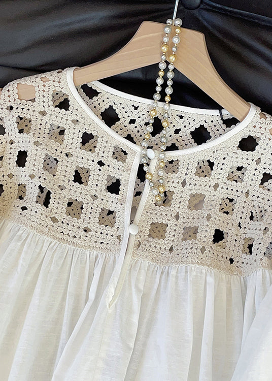 Classic Vintage Blouse with a Flattering Fit
