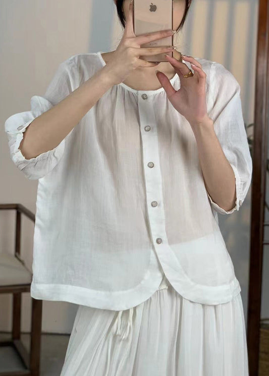 Well Tailored Shirt with a Graceful Silhouette