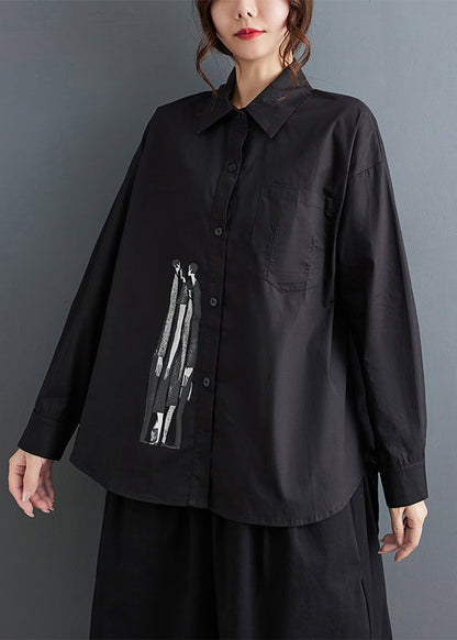 Classic Vintage Blouse with a Flattering Fit