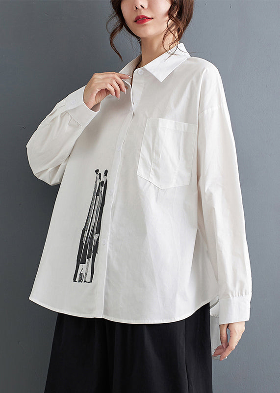 Classic Vintage Blouse with a Flattering Fit